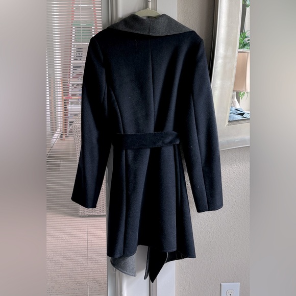 *NEW* - MICHAEL KORS WOMEN’S BLACK BELTED COAT - Picture 3 of 11
